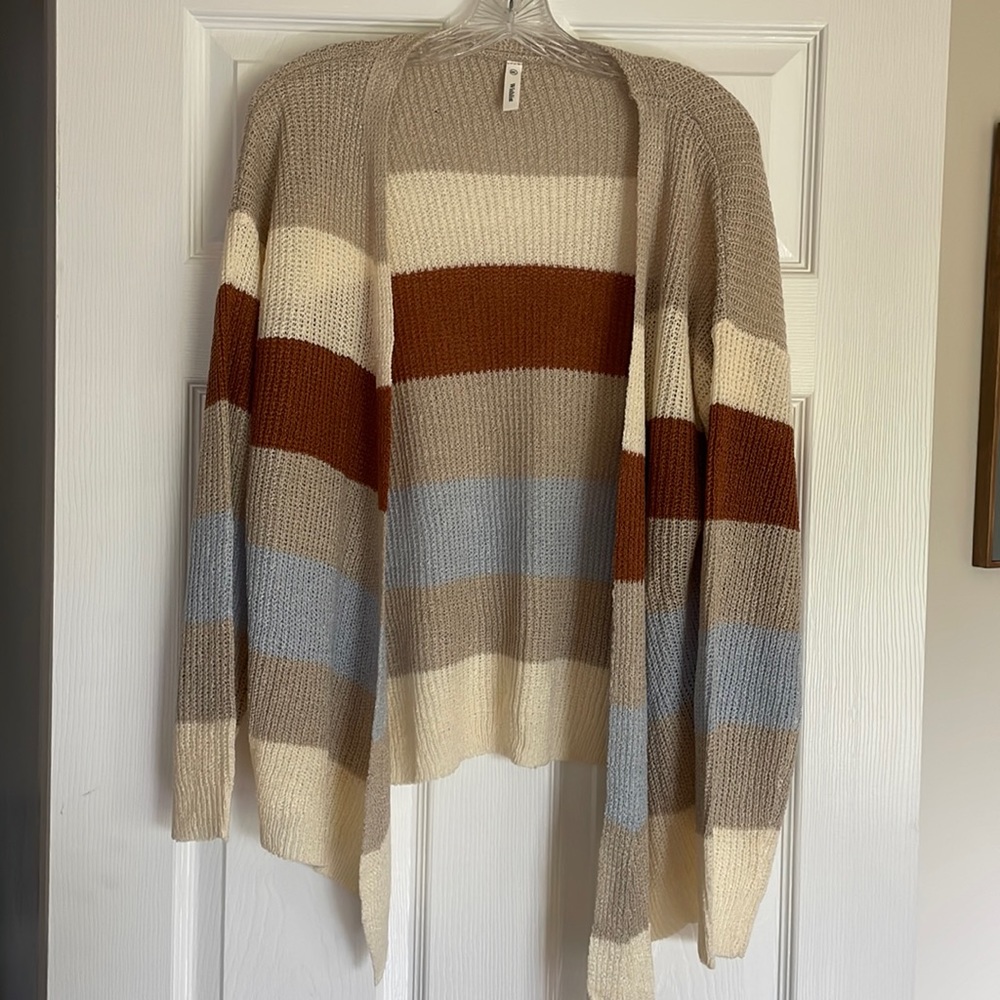 Excellent condition! Comfy striped cardigan ! - M/L